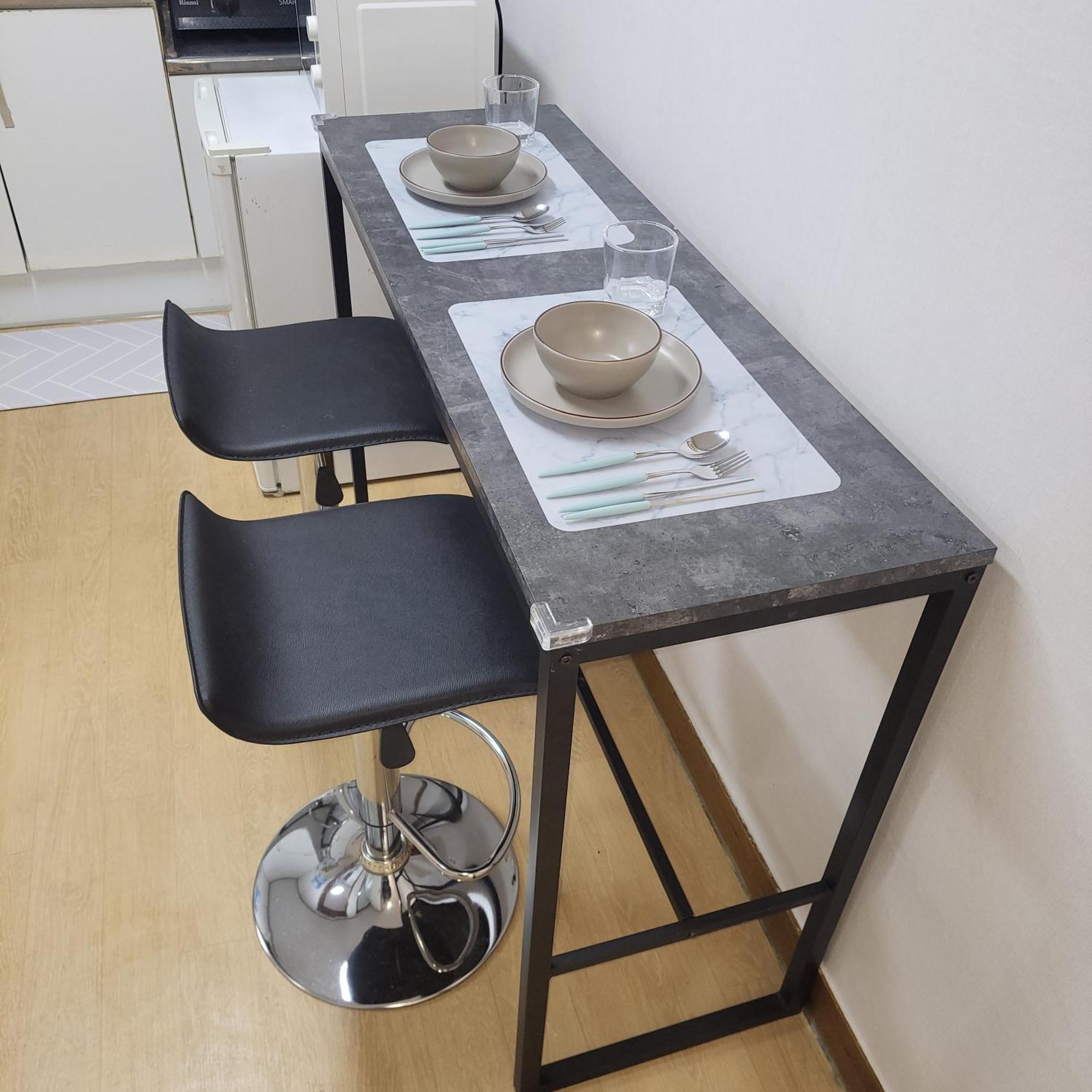 Private - Newly Renovated #8 Apartment *