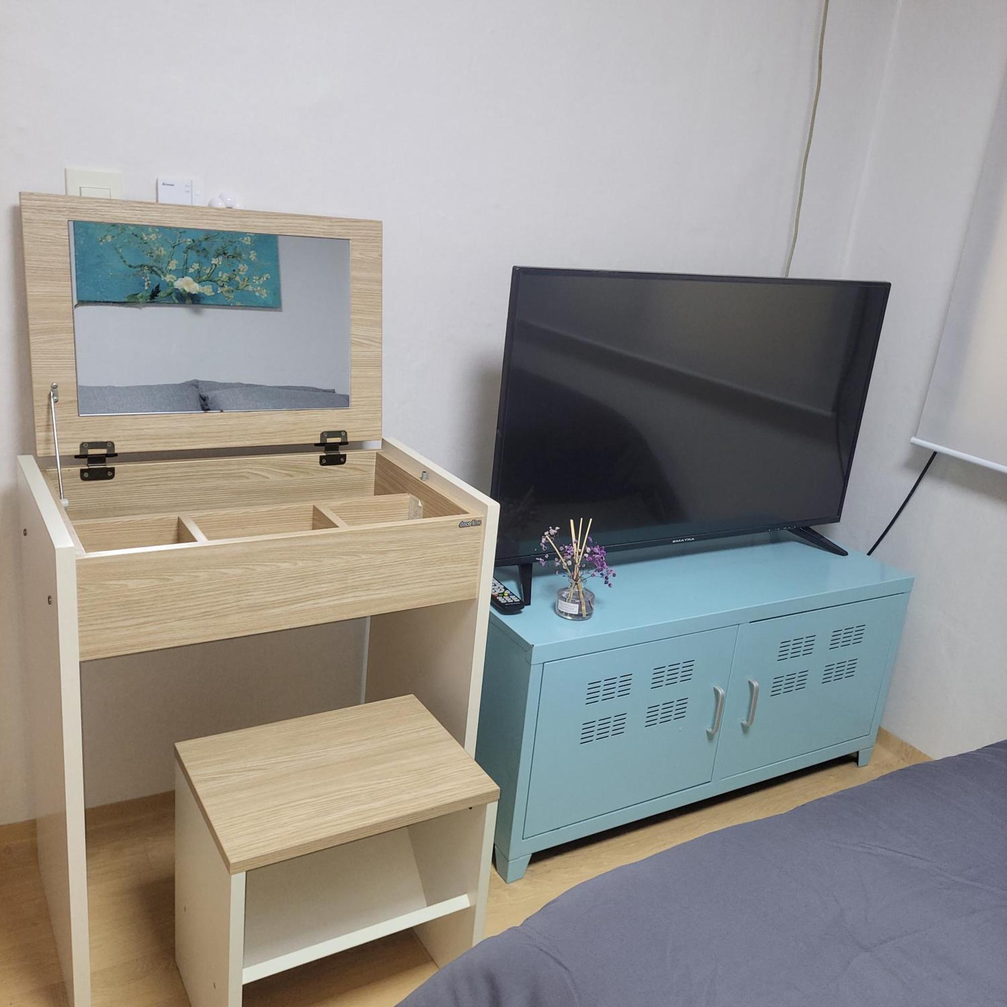 Private - Newly Renovated #8 * Seoul