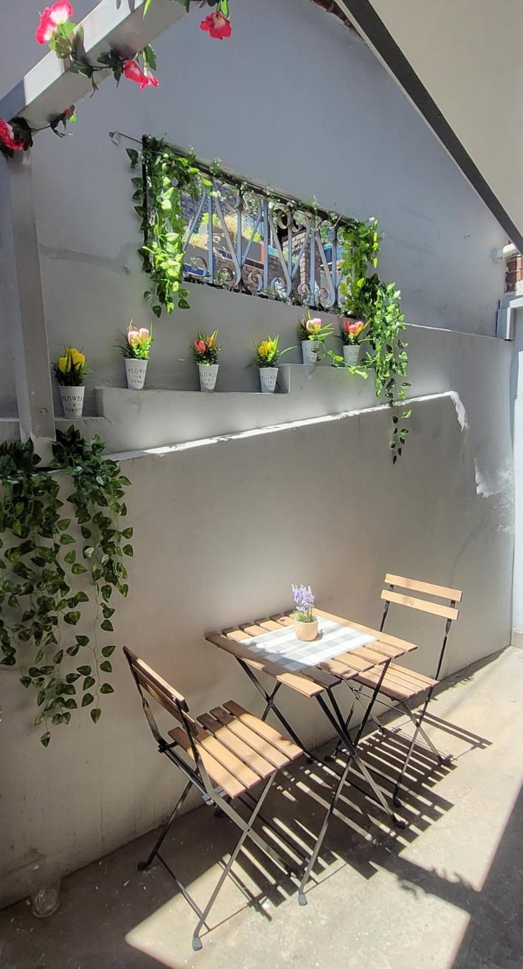Apartment Private - Newly Renovated #8 *